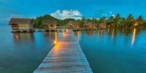 Lakana hotel Sainte Marie Ponton vue de nuit