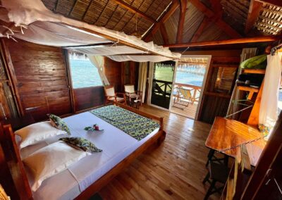 Intérieur d'un bungalows sur pilotis